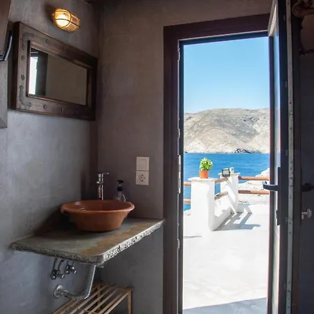 Aegean Whisper Koumelas